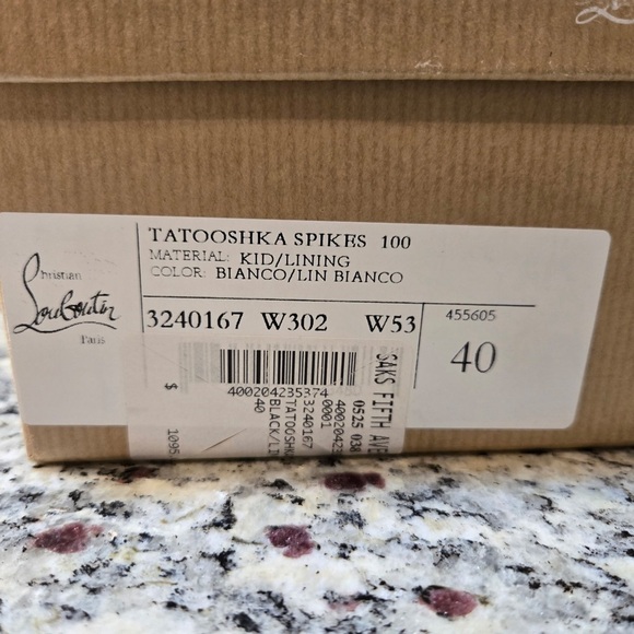 NEW Christian Louboutin Tatooska Spikes White Studded Women's Sandals Size 40 - Picture 12 of 12